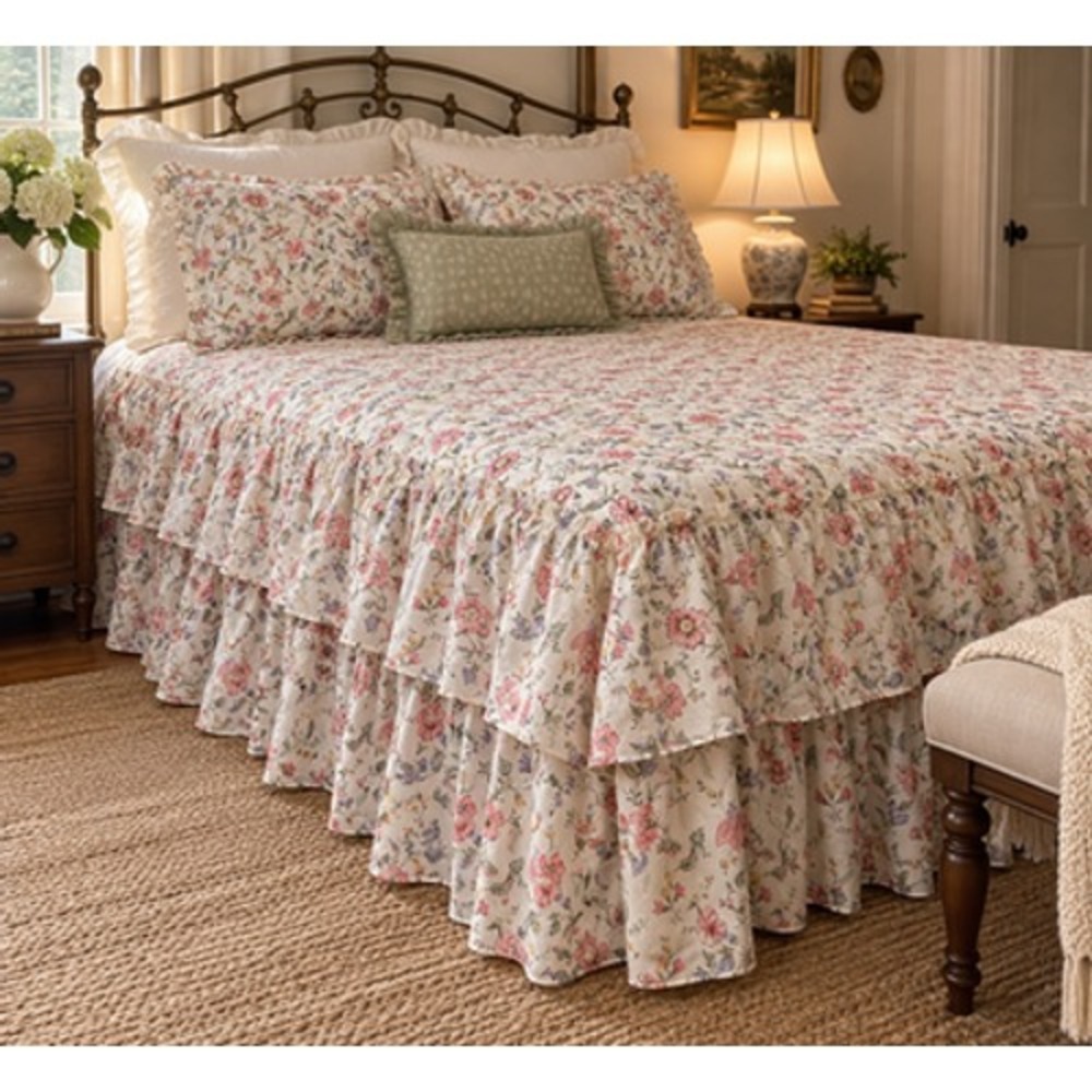 Vintage JCPenney Queen Bedspread Ruffle Floral Quilted Made In USA Cottagecore